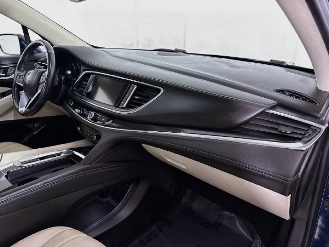 Used 2022 Blue Buick Essence image 30