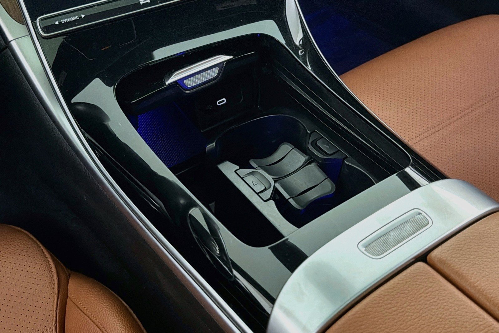 Used 2023 Lunar Blue Metallic Mercedes-Benz C 300 image 5