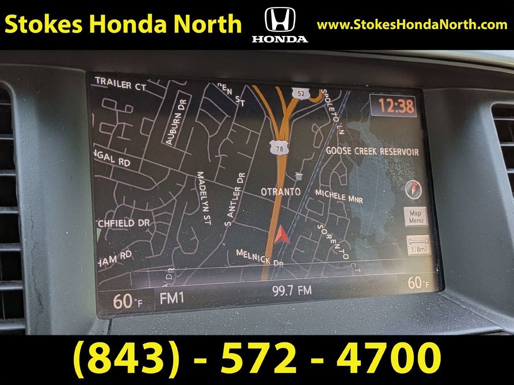 Used 2015 Silver Nissan SL image 10