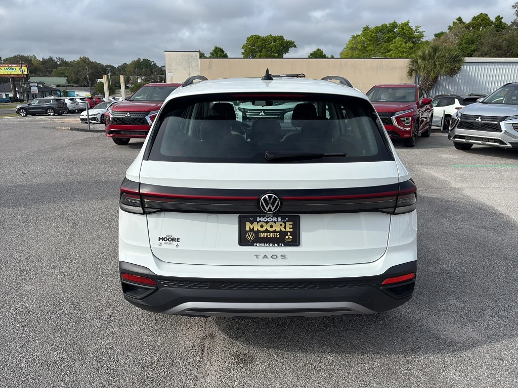 Certified Used 2025 WHITE Volkswagen S image 5