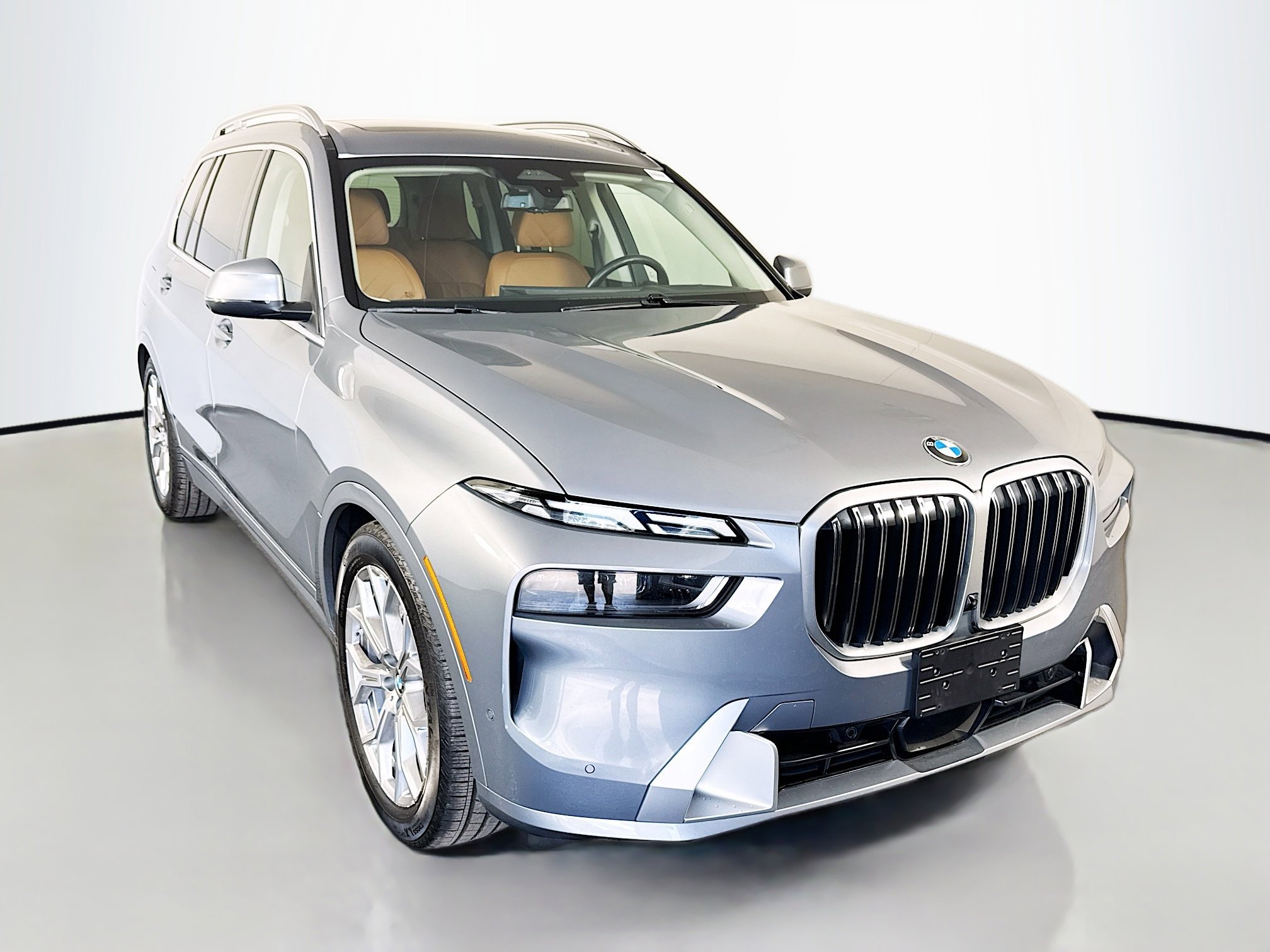 2023 BMW X7