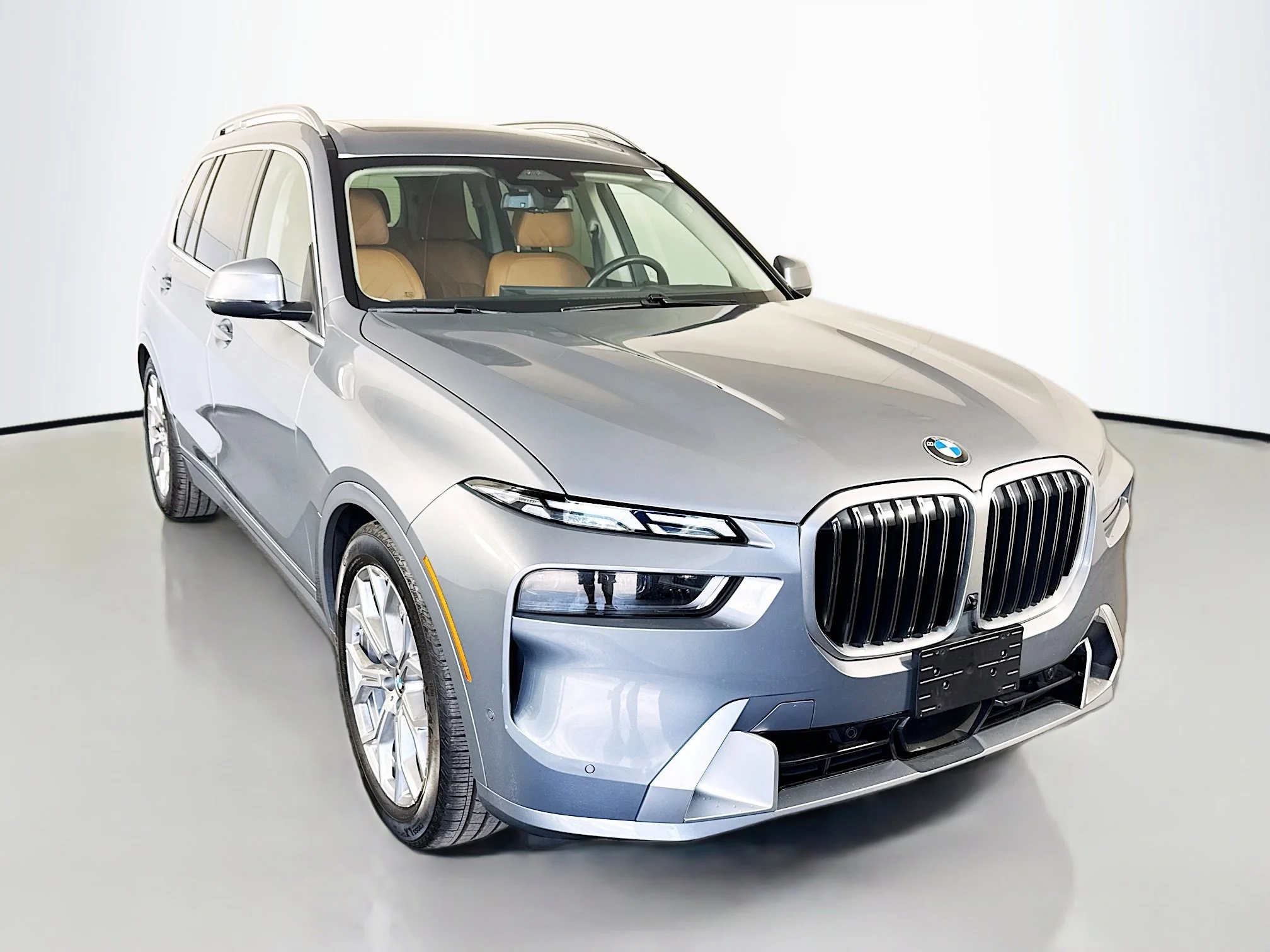 2023 BMW X7