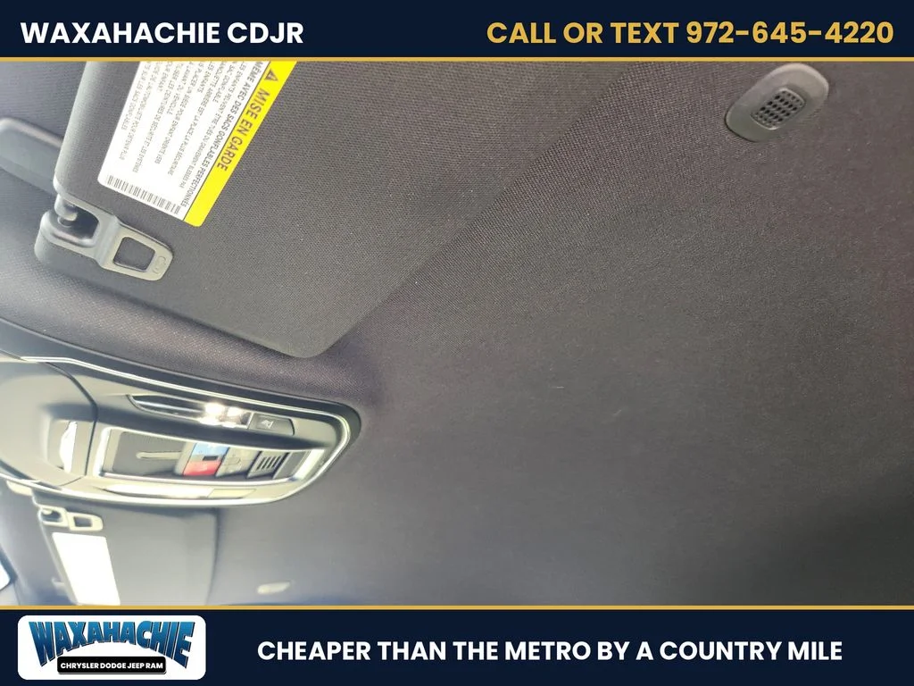 New 2026 Baltic Gray Metallic Clear-Coat Exterior Paint Jeep Laredo image 19