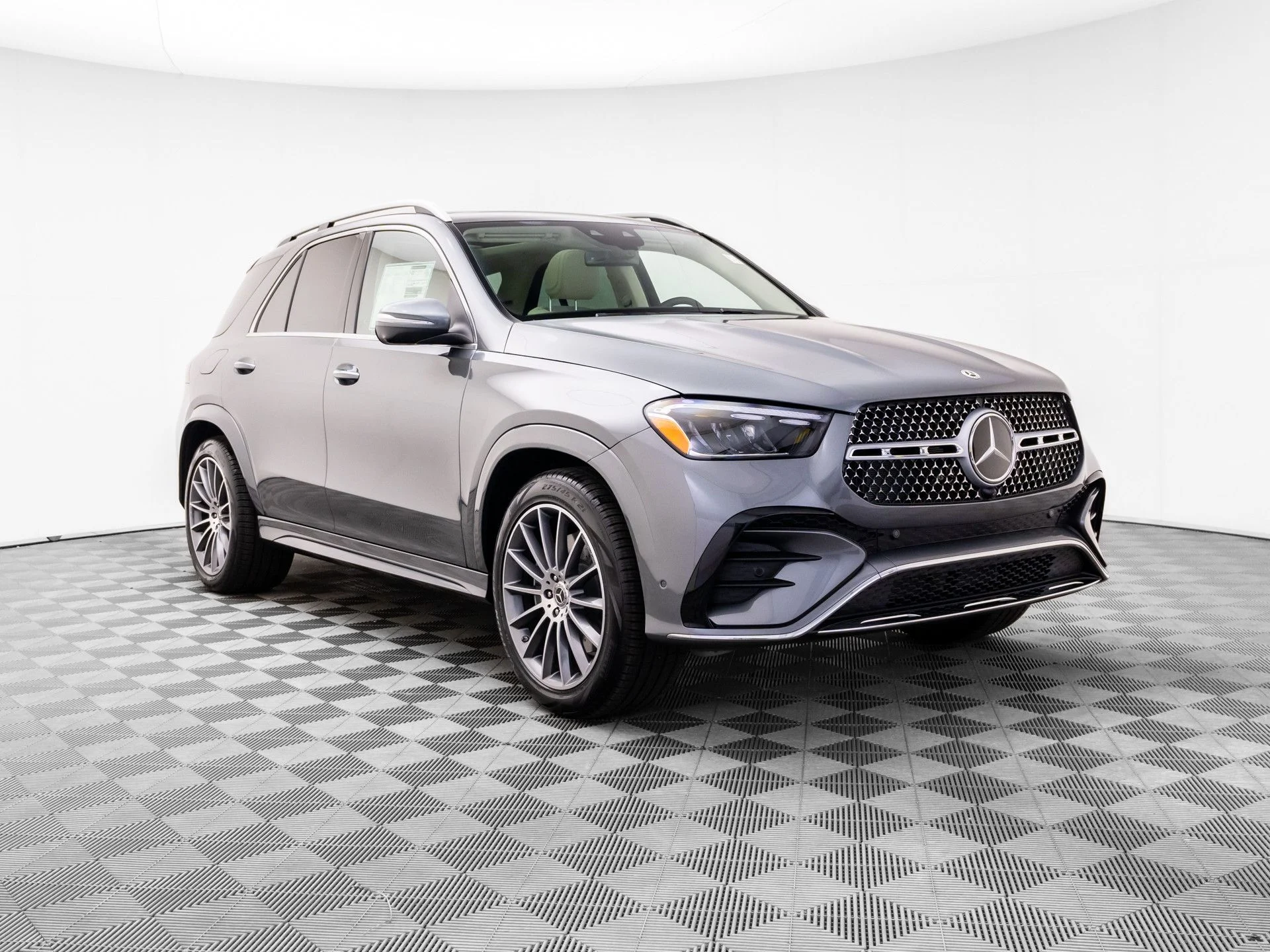 New 2026 Gray Mercedes-Benz GLE 350 image 7