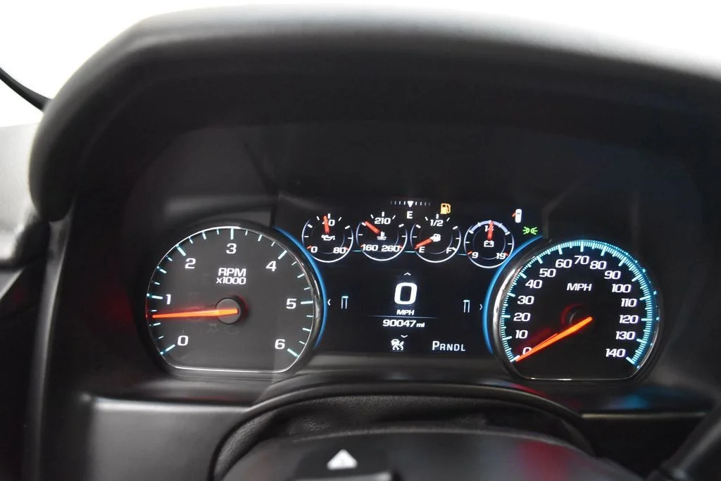 Certified Used 2019 White GMC Denali image 10