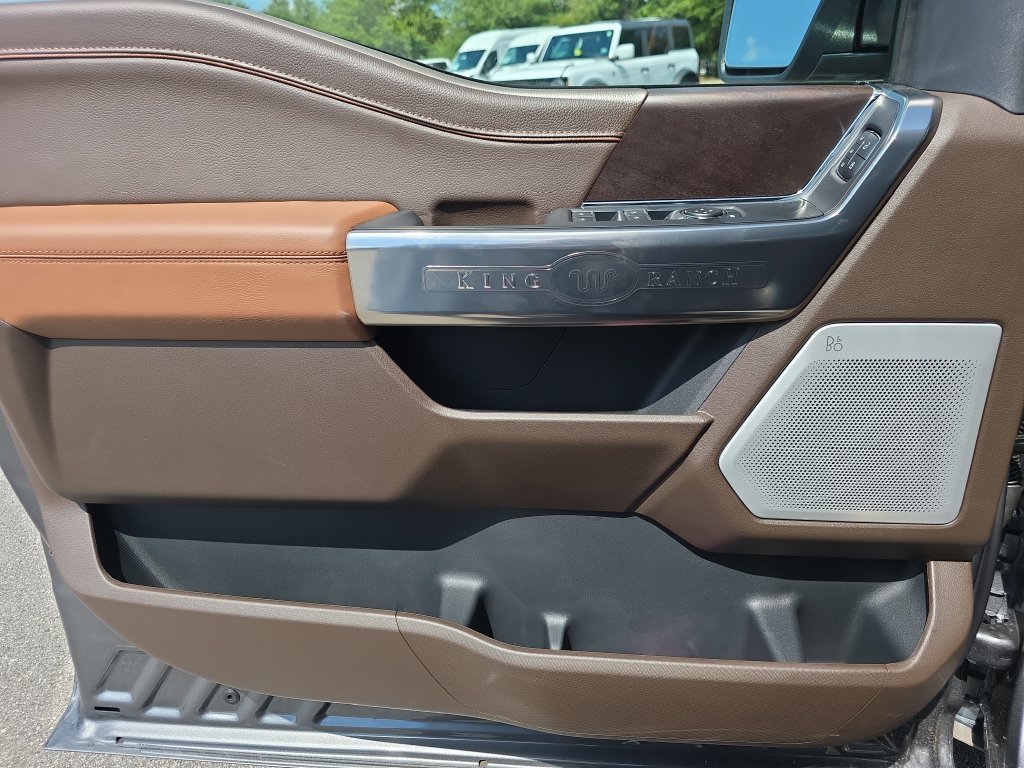 New 2026 Carbonized Gray Metallic Ford King Ranch® image 18