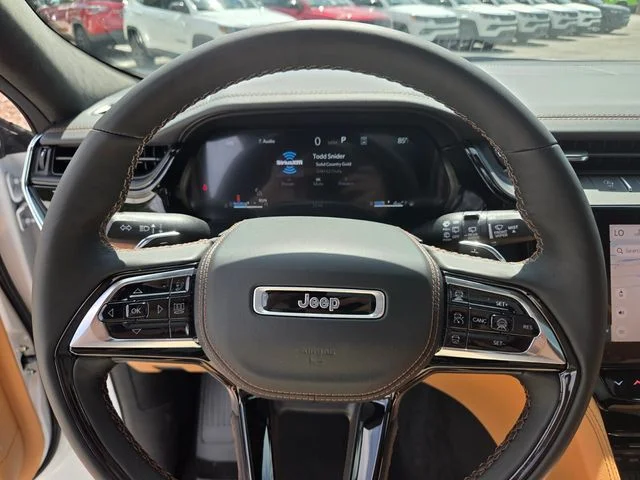 New 2027 Bright White Clearcoat Jeep Summit image 30