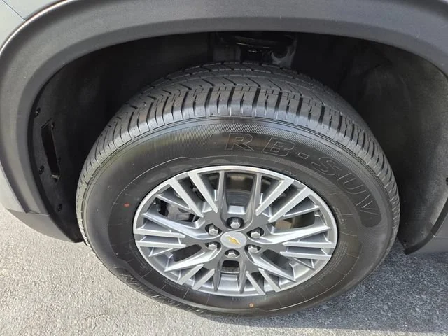 Used 2026 Sterling Gray Metallic Chevrolet LT image 25