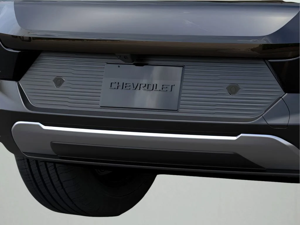 Used 2025 Black Chevrolet LT image 14