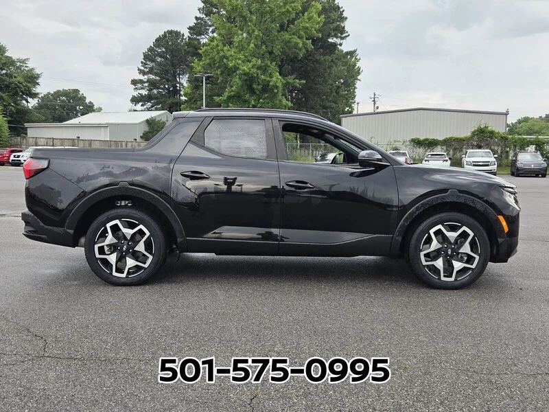 Used 2022 Phantom Black HYUNDAI LIMITED AWD image 6