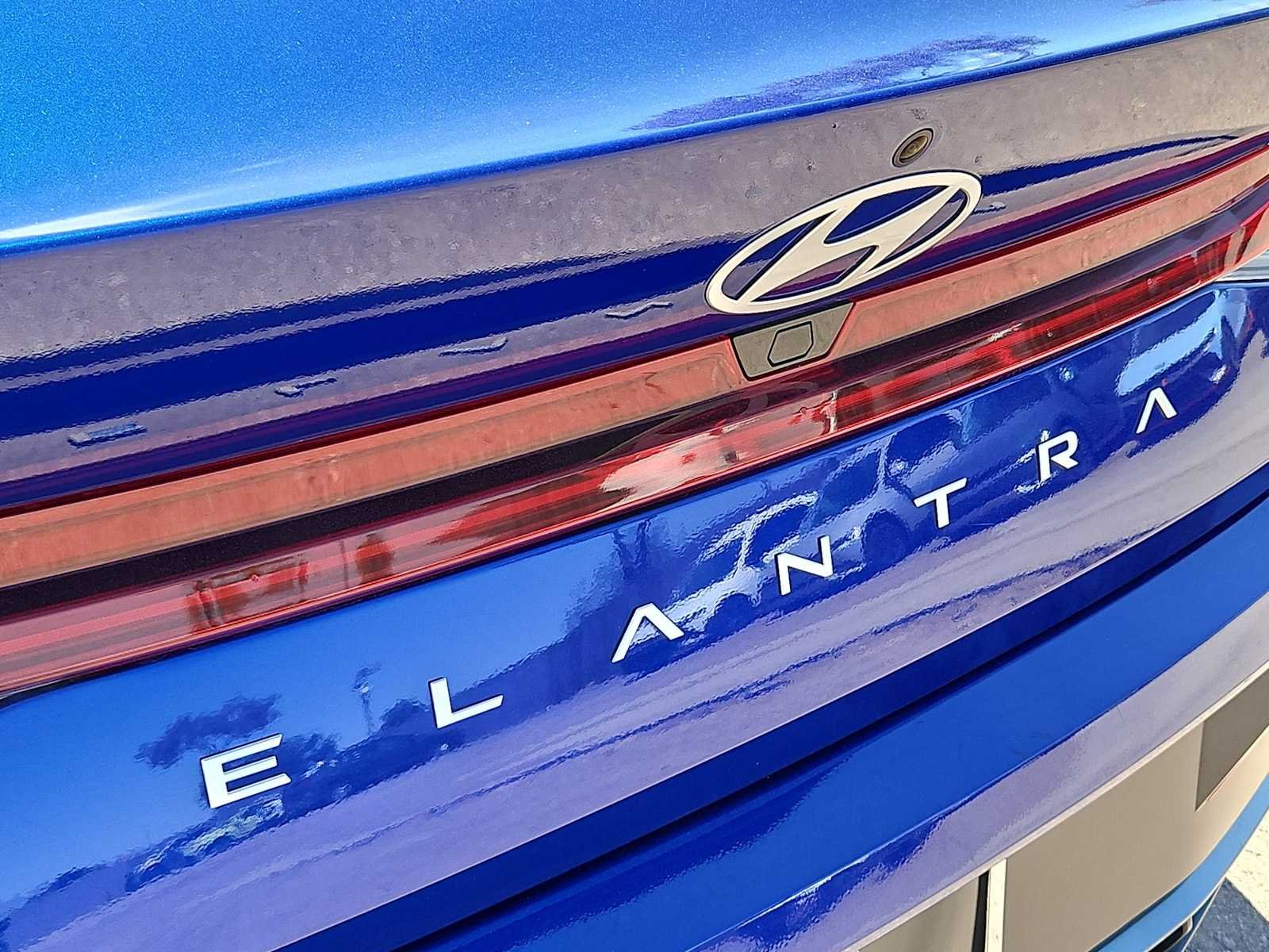 Certified Used 2025 Intense Blue Hyundai SEL Convenience image 12