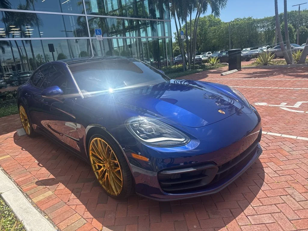2022 Porsche Panamera Platinum Edition