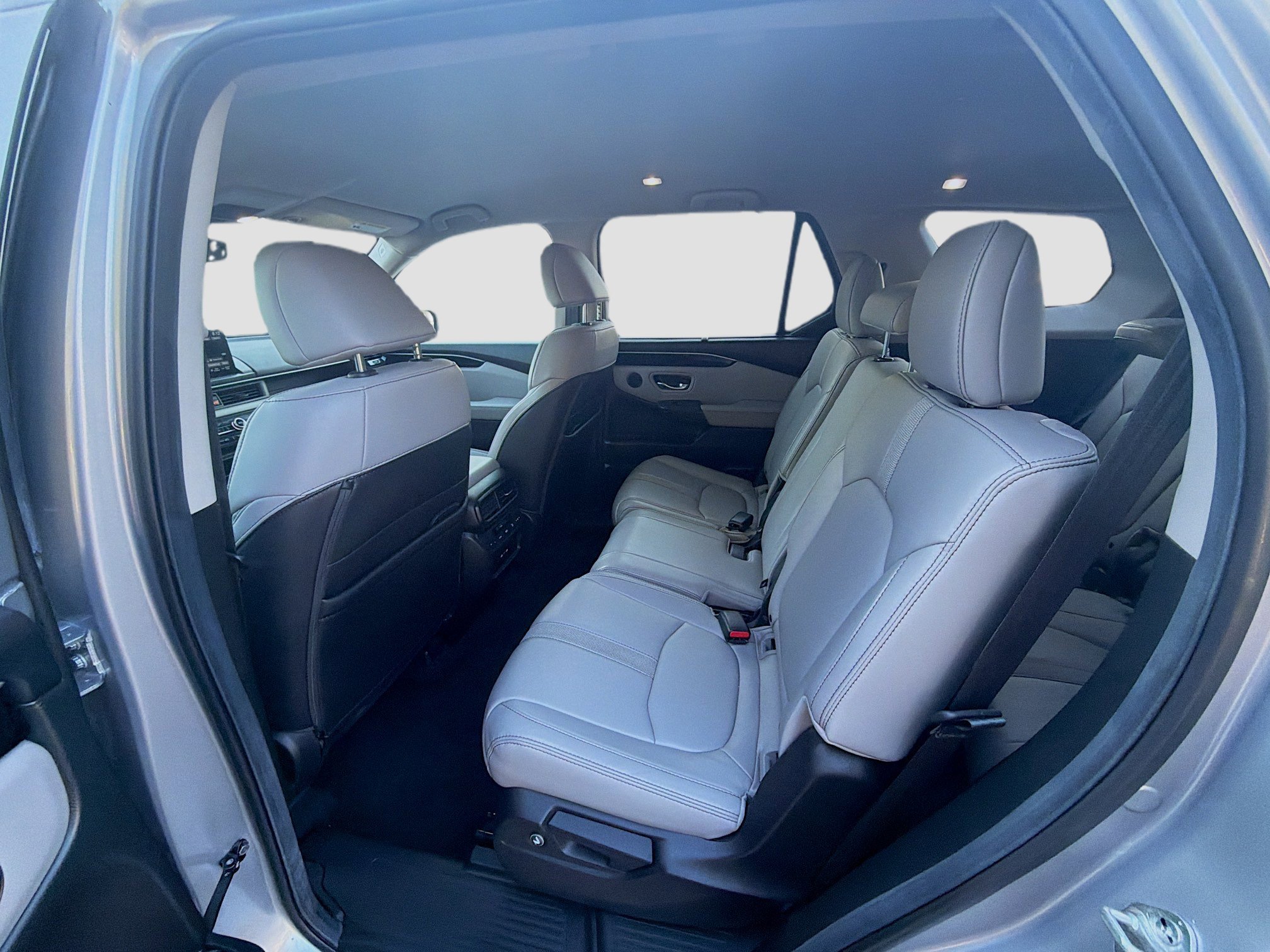 2025 Honda Pilot EX-L - Photo 23