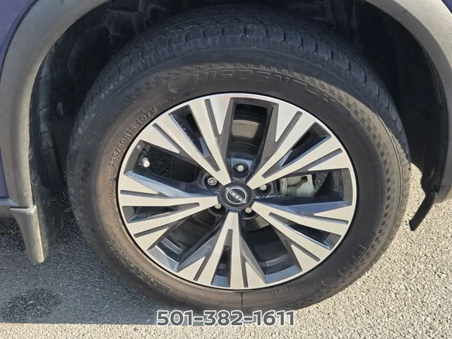 Used 2022 Blue Nissan SV image 19