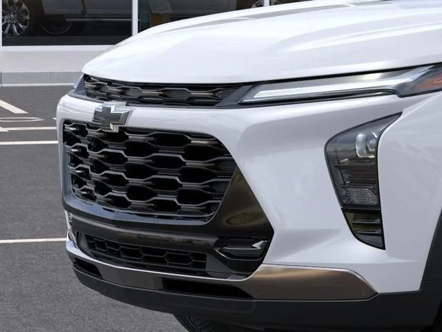 New 2026 Summit White Chevrolet ACTIV image 13