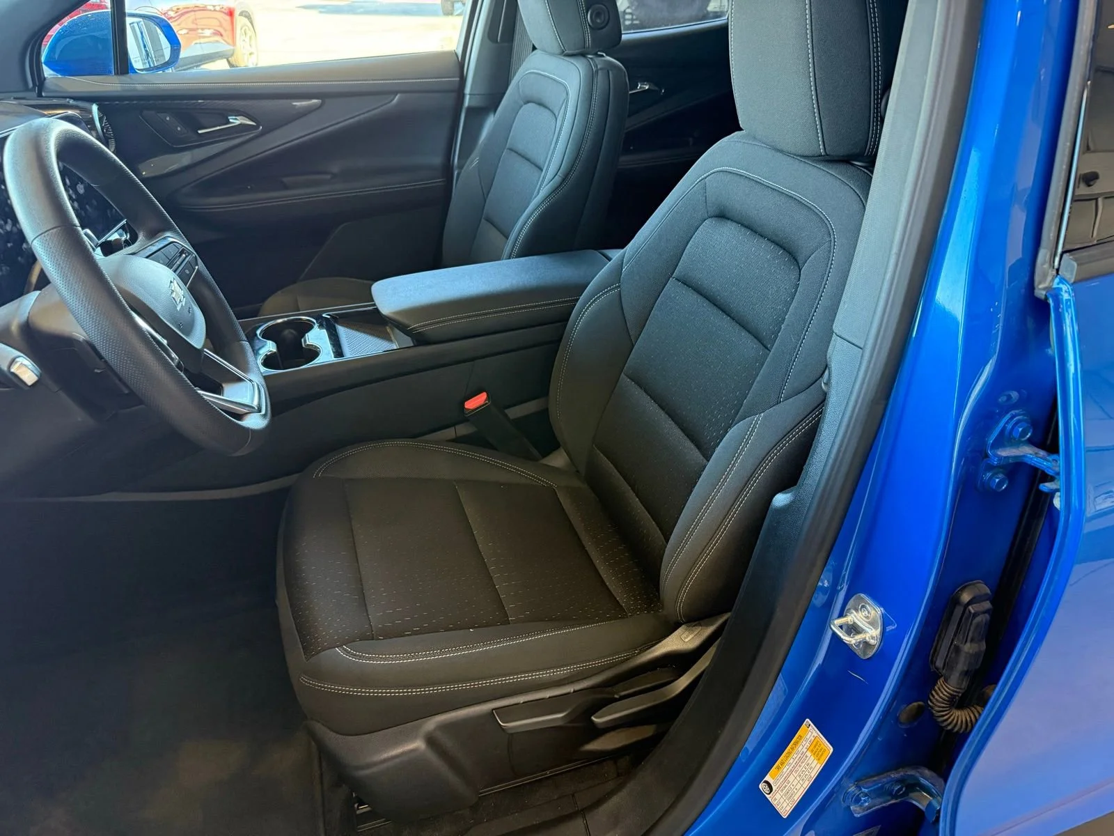 2025 Chevrolet Blazer EV LT - Photo 30