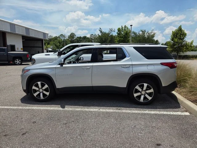 Used 2020 Silver Chevrolet 3LT image 4