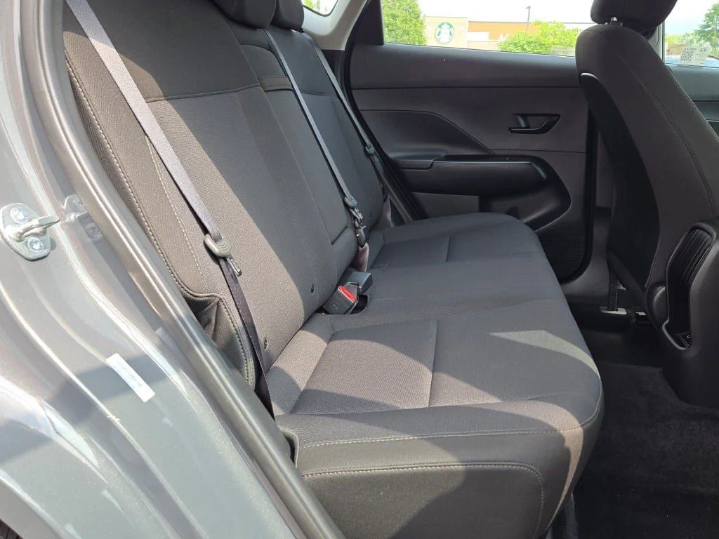 Used 2025 Gray Hyundai SE image 7