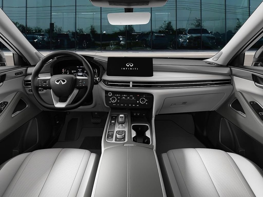 Certified Used 2026 Deep Emerald INFINITI LUXE image 7