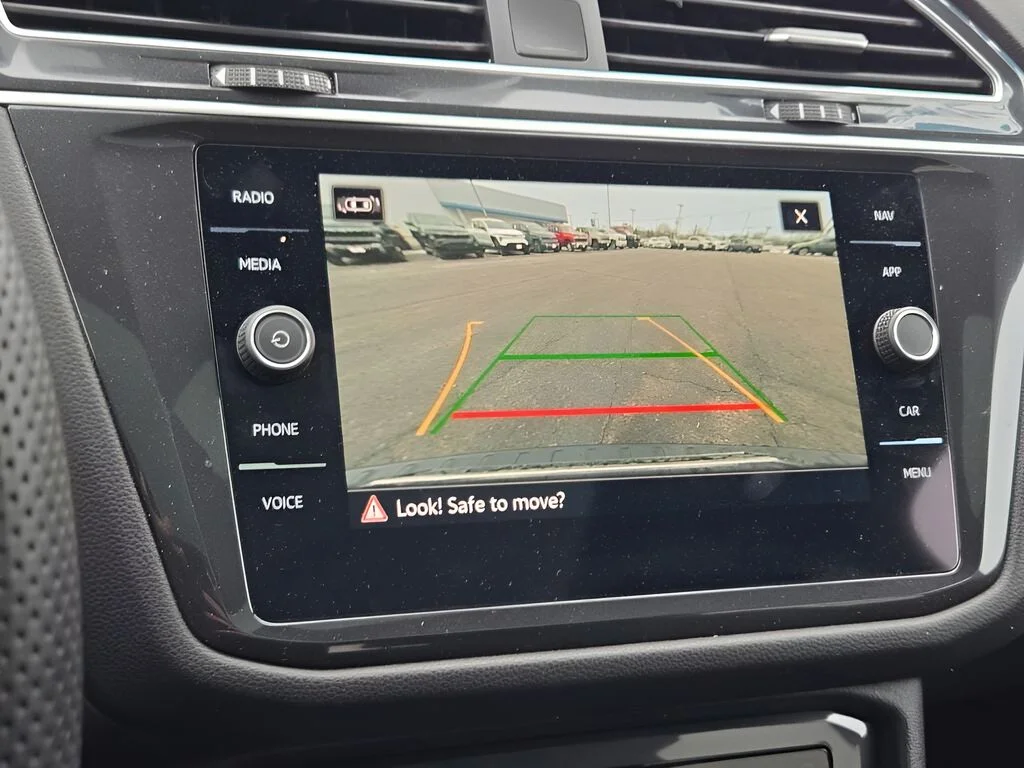 2024 Volkswagen Tiguan SEL R-LINE - Photo 30