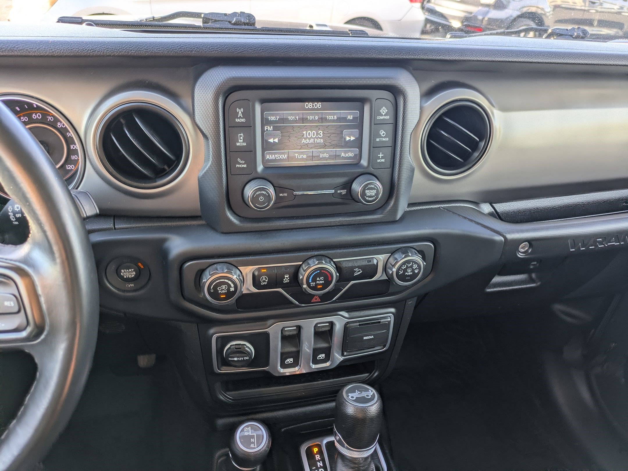 Used 2018 Granite Crystal Clearcoat Metallic Jeep Sport S image 24