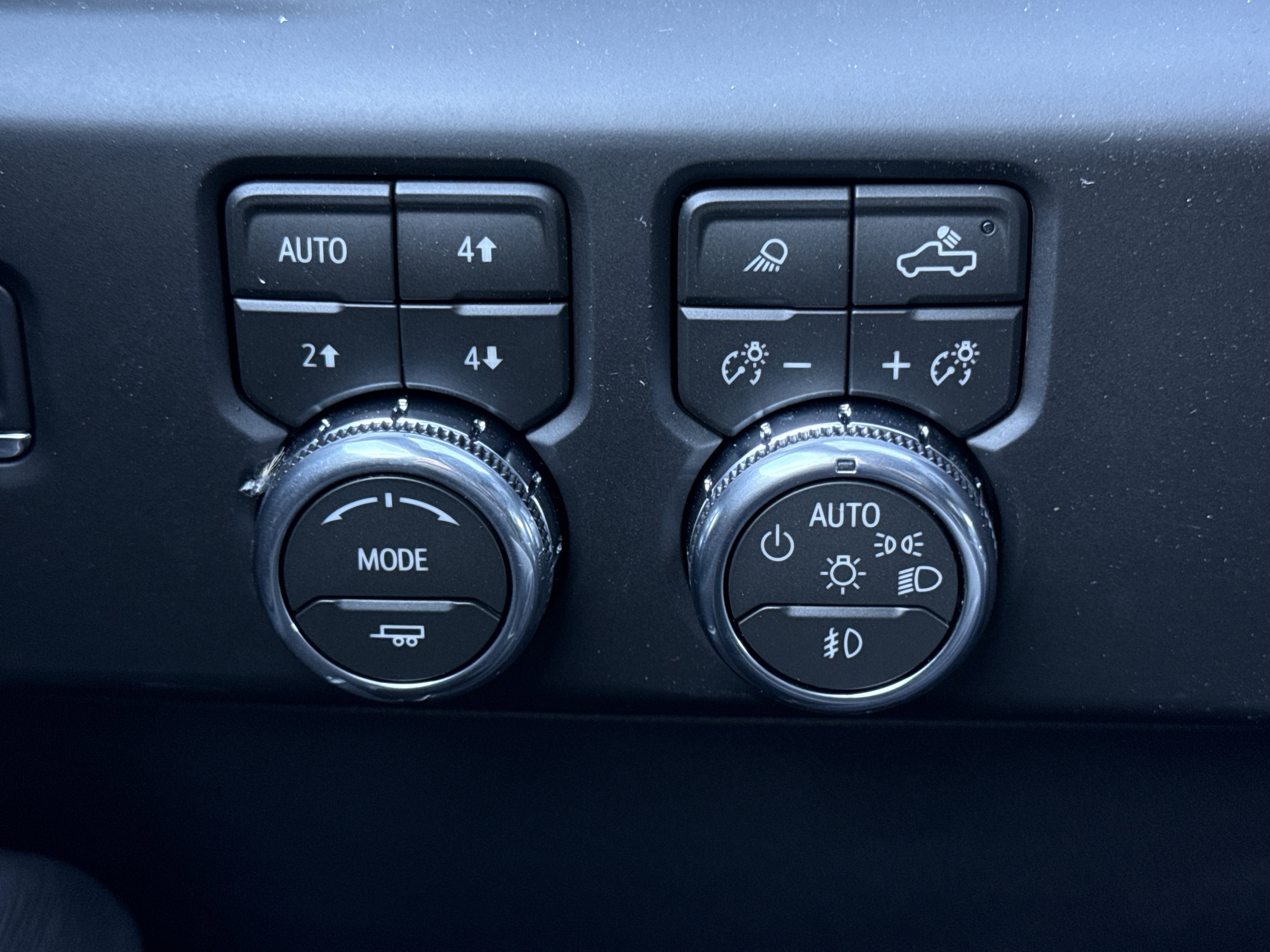 New 2026 Onyx Black GMC AT4X image 26