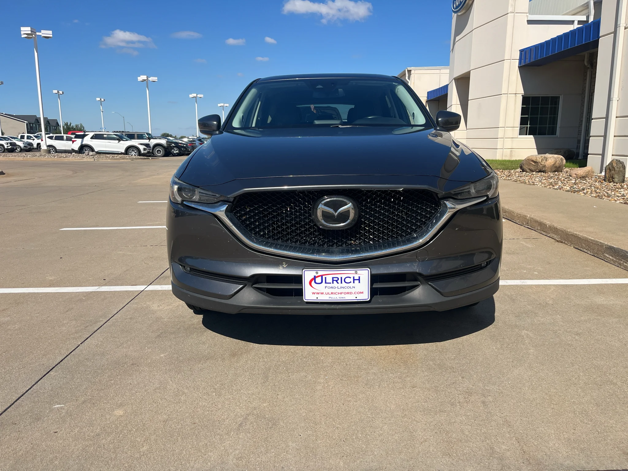 Used 2017 Machine Gray Metallic Mazda Grand Touring image 3