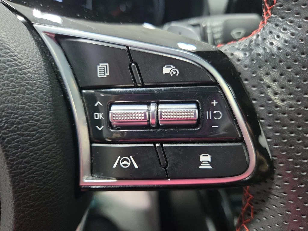 Used 2023 Red Kia GT image 34