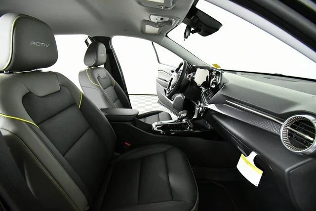 New 2026 Mosaic Black Metallic Chevrolet ACTIV image 22