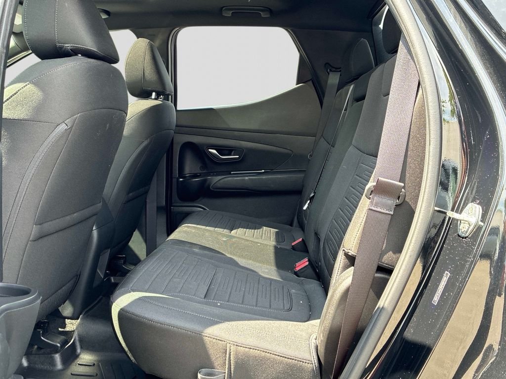 Used 2022 Black Hyundai SEL image 13