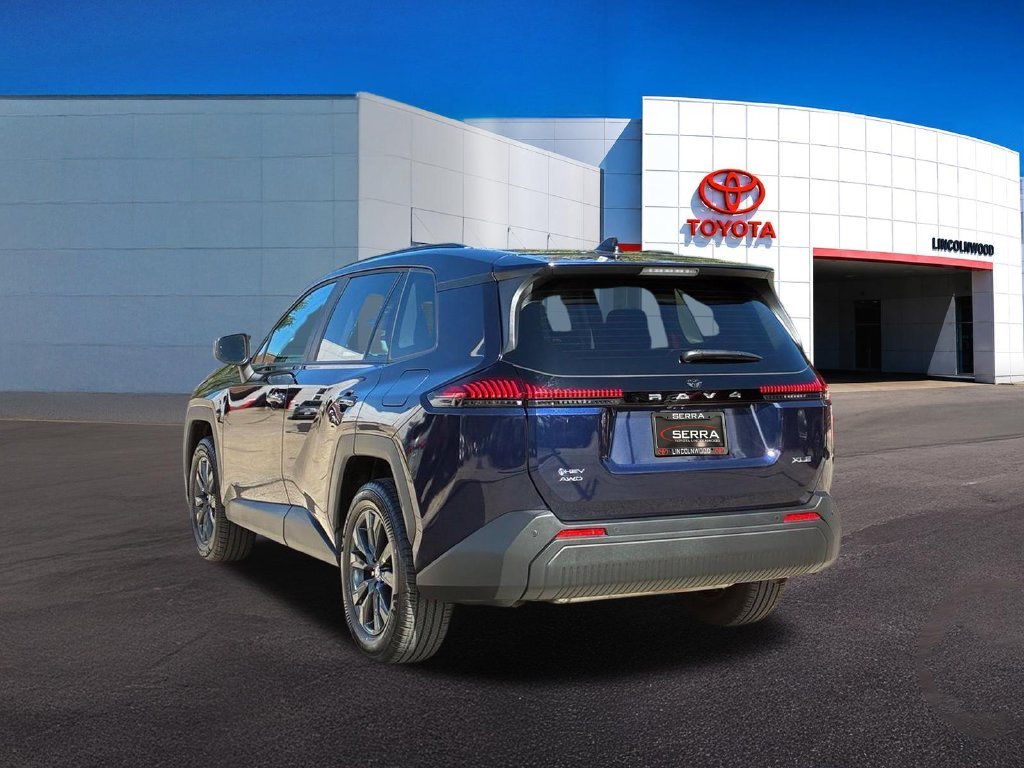 Used 2026  Toyota XLE Premium image 12