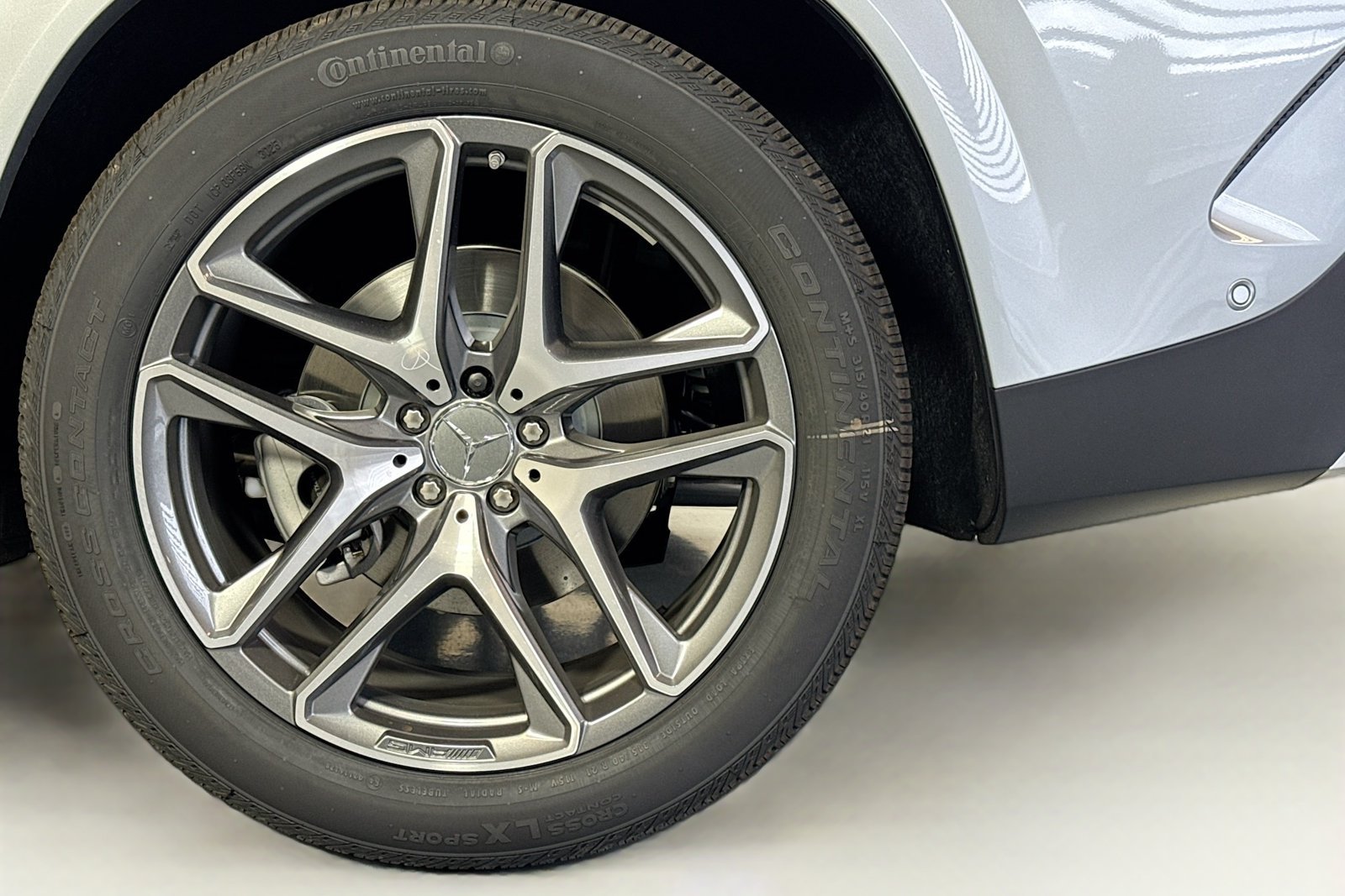 New 2026 Cirrus Silver Metallic Mercedes-Benz AMG® GLE 53 image 29