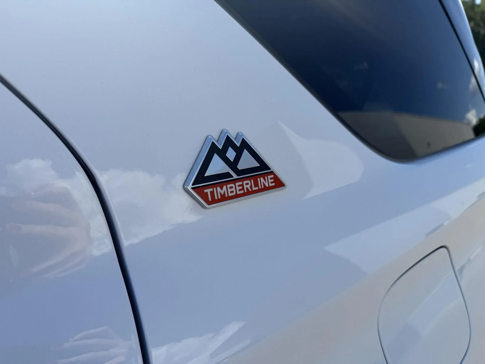 Used 2022 Star White Metallic Tri-Coat Ford Timberline image 26