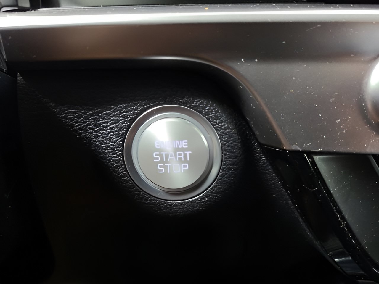 Used 2024 Dark Moss Kia S image 36