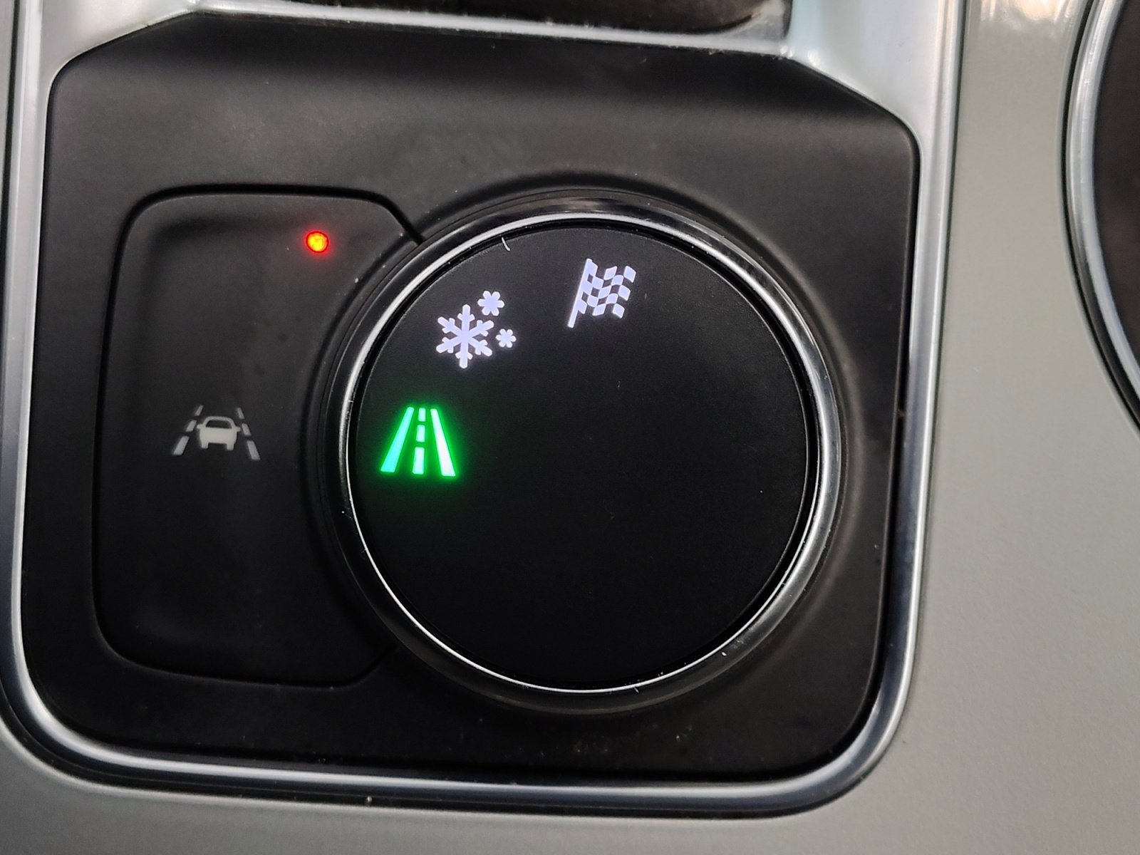 Certified Used 2023 Summit White Chevrolet LT image 4