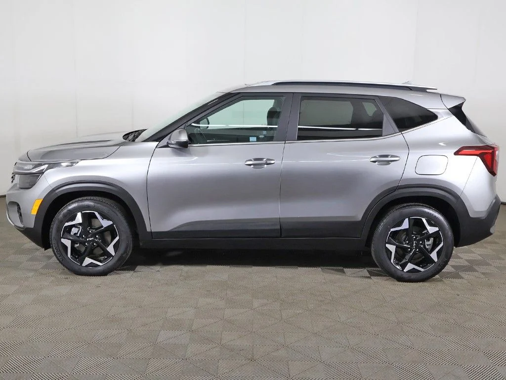 Used 2024 Gray Kia EX image 18