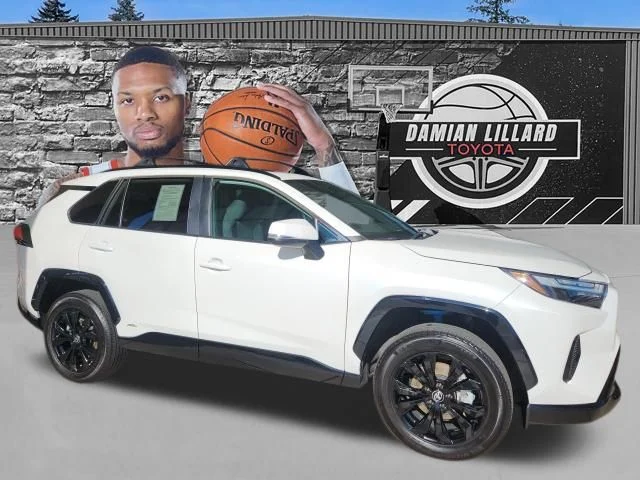 2024 Toyota RAV4 Hybrid SE
