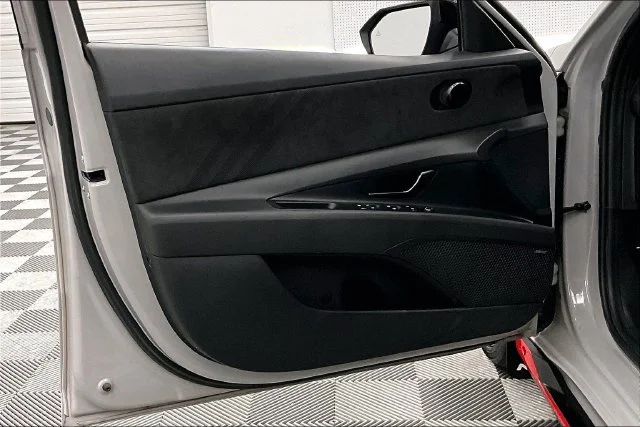 2023 Hyundai Elantra N - Photo 21