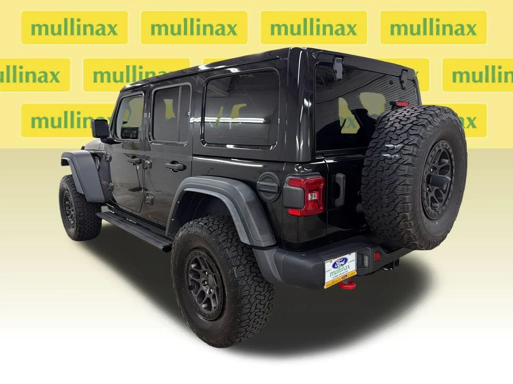 Certified Used 2023 Black Jeep Rubicon image 10