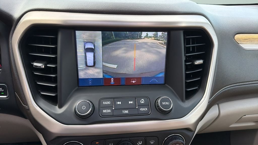Used 2018 Red GMC Denali image 16