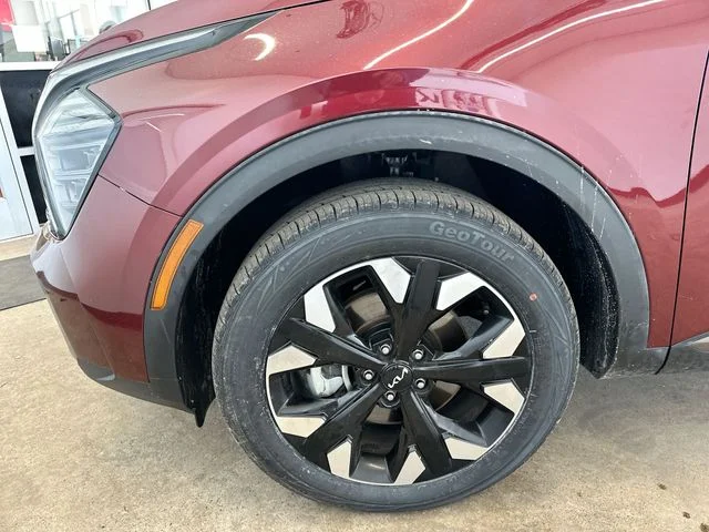 Used 2024 Red Kia X-Line image 21
