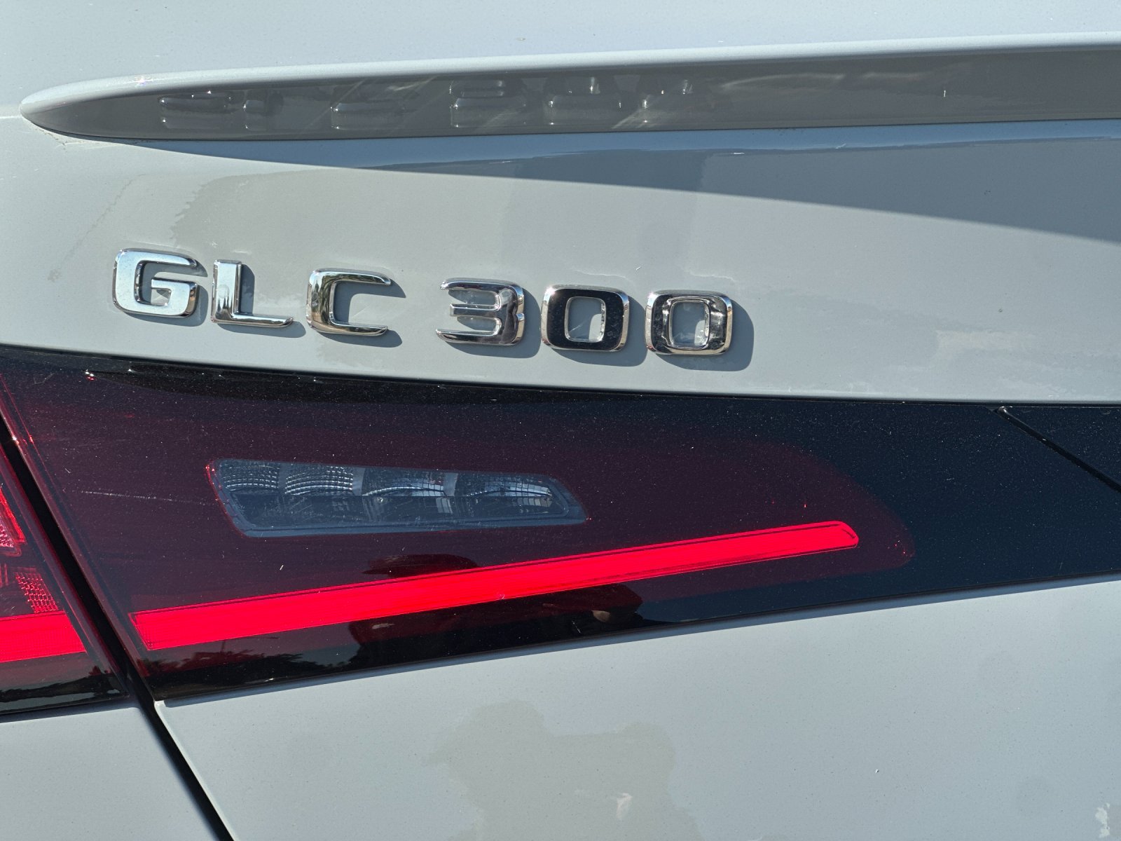New 2026 MANUFAKTUR Alpine Grey Mercedes-Benz 300 Coupe image 12