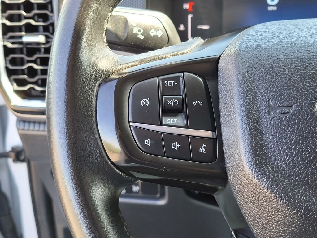 Used 2024 White Ford XLT image 25