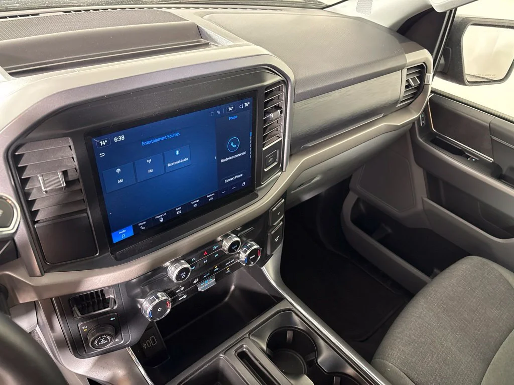 Used 2025 Red Ford XLT image 34