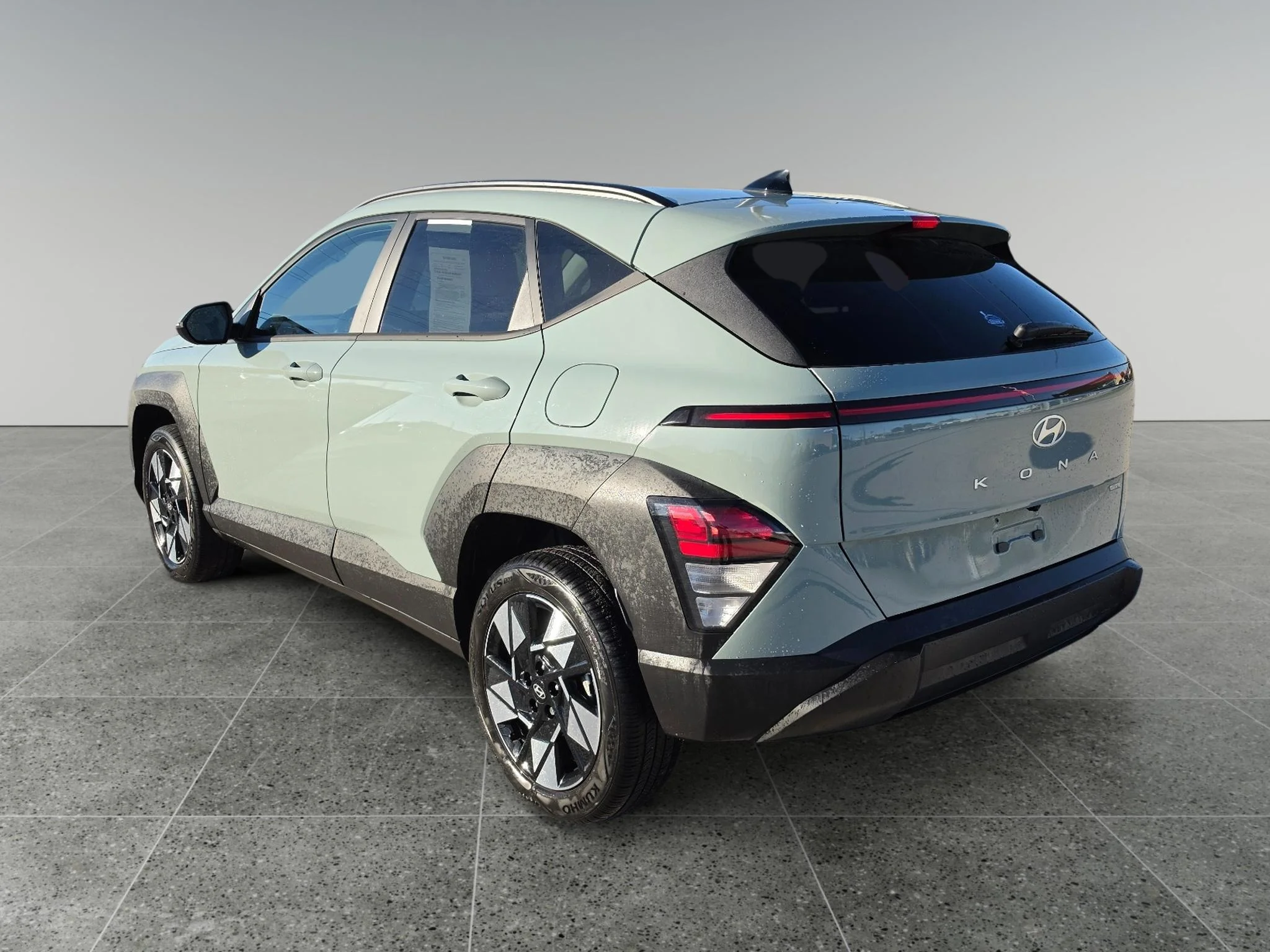Used 2024 Mirage Green Hyundai SEL image 4