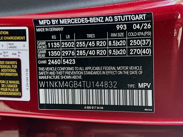 New 2026 MANUFAKTUR Patagonia Red Metallic Mercedes-Benz GLC 300 image 31