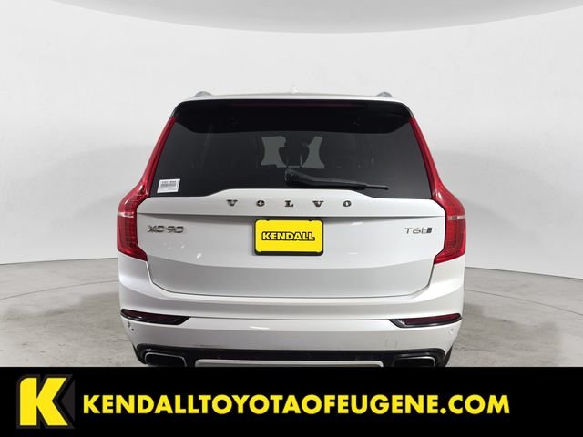 Used 2018 White Volvo T6 R-Design image 4