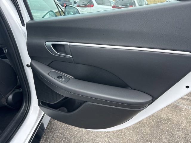 Used 2024 Serenity White Hyundai SEL image 11
