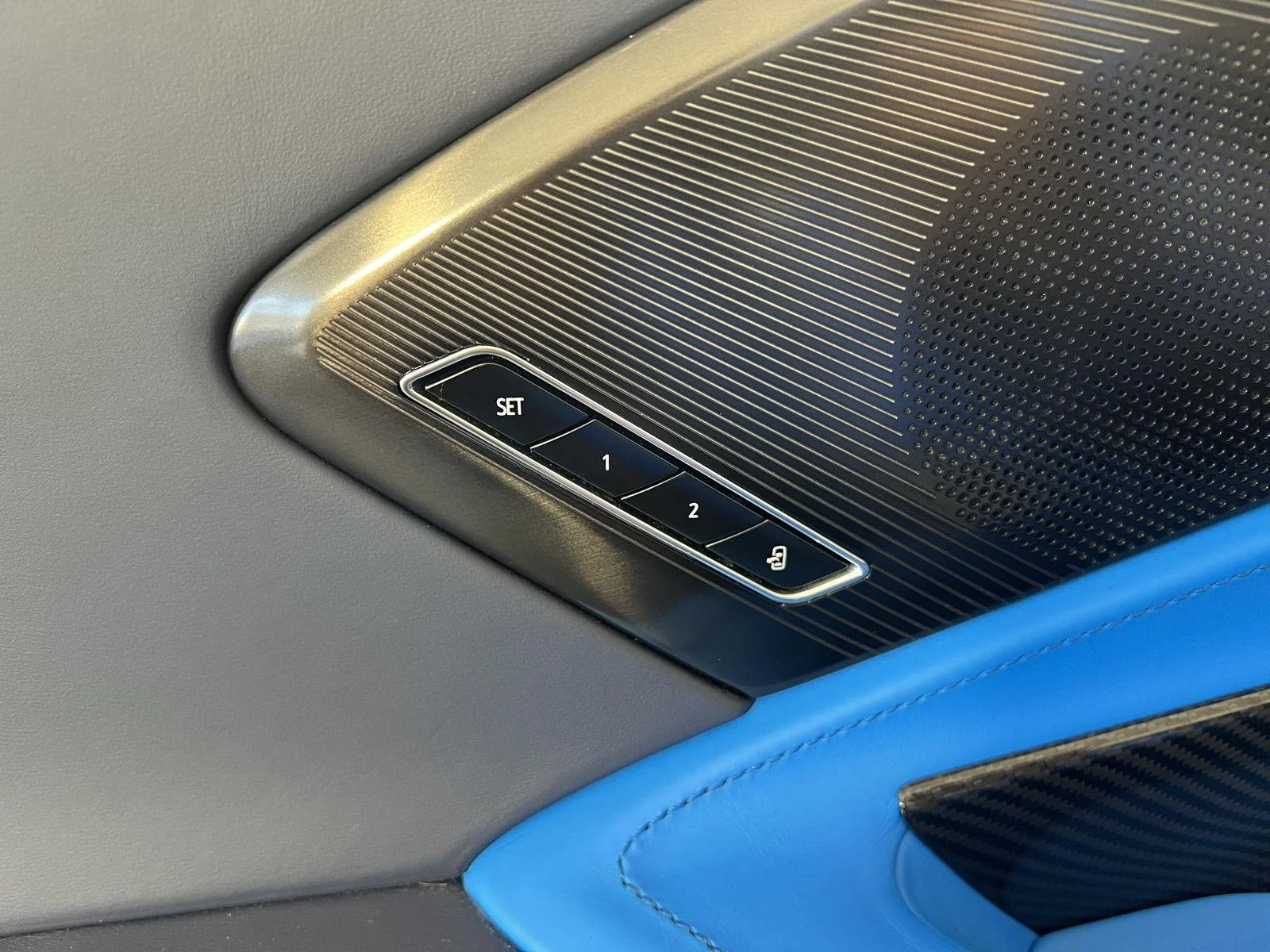 Used 2023 Rapid Blue Chevrolet 3LT image 7