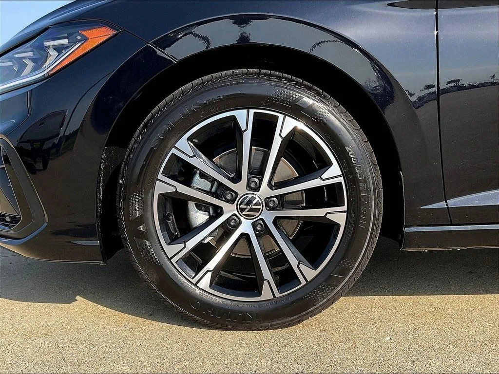 New 2026 Black Volkswagen 1.5T Sport image 16